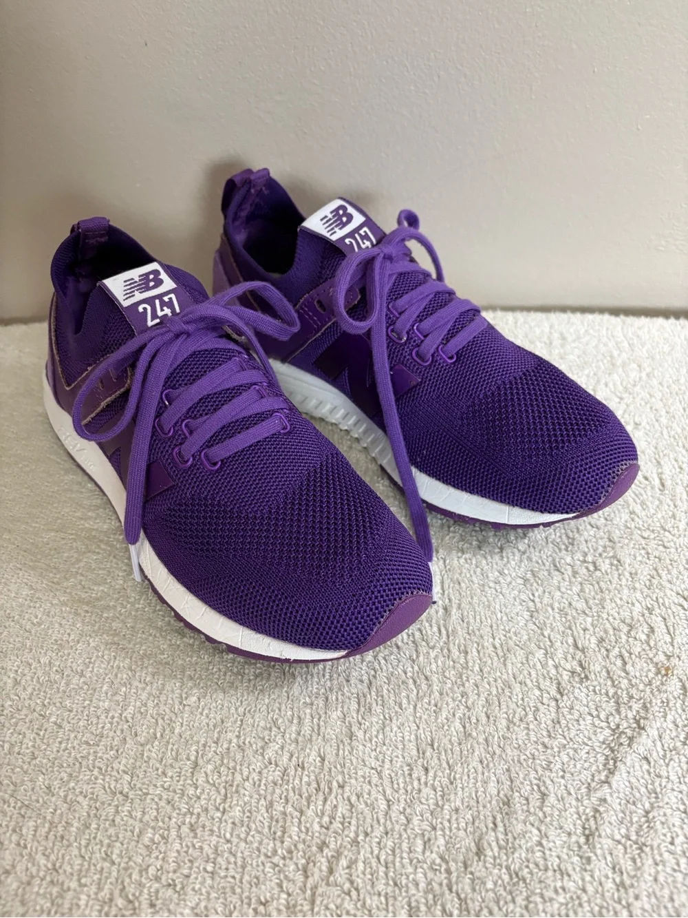 Women's NEW BALANCE Purple 247 Engineered Mesh RUNNING Shoes SNEAKERS 7 - Picture 1 of 7